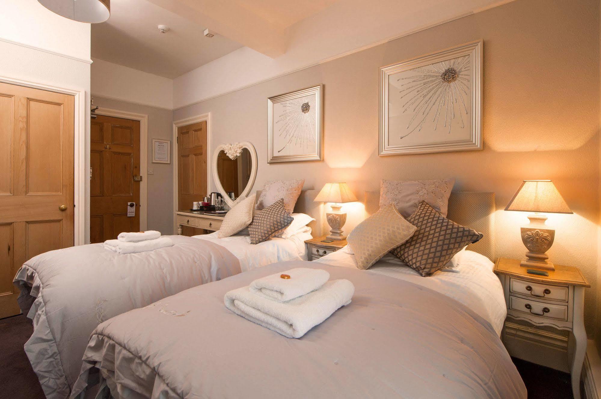Chestnuts Guest House (Adults Only) Windermere Kültér fotó